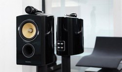 ����� ����� �� 800 Diamond �� Bowers & Wilkins � ��������� �������������� Hi-Fi